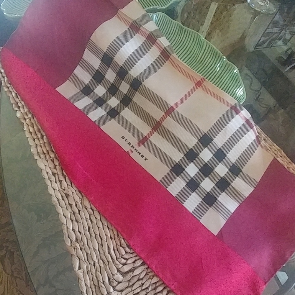 Burberry London scarf